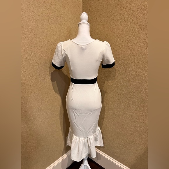 ASOS Cream & Black Dress with Ruffle Hem - Picture 4 of 4